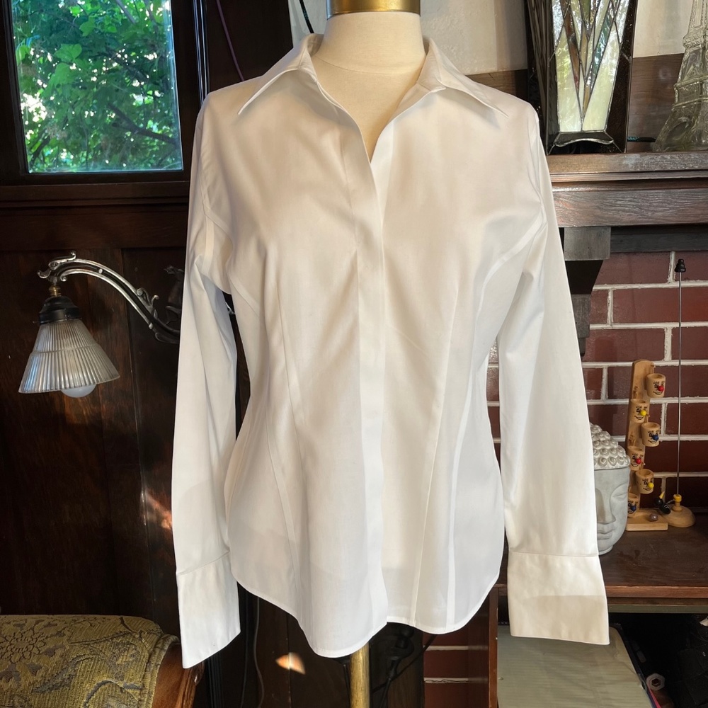 Vintage Talbots Lightweight Cotton Fitted Blouse/Button Down Shirt, Size 8